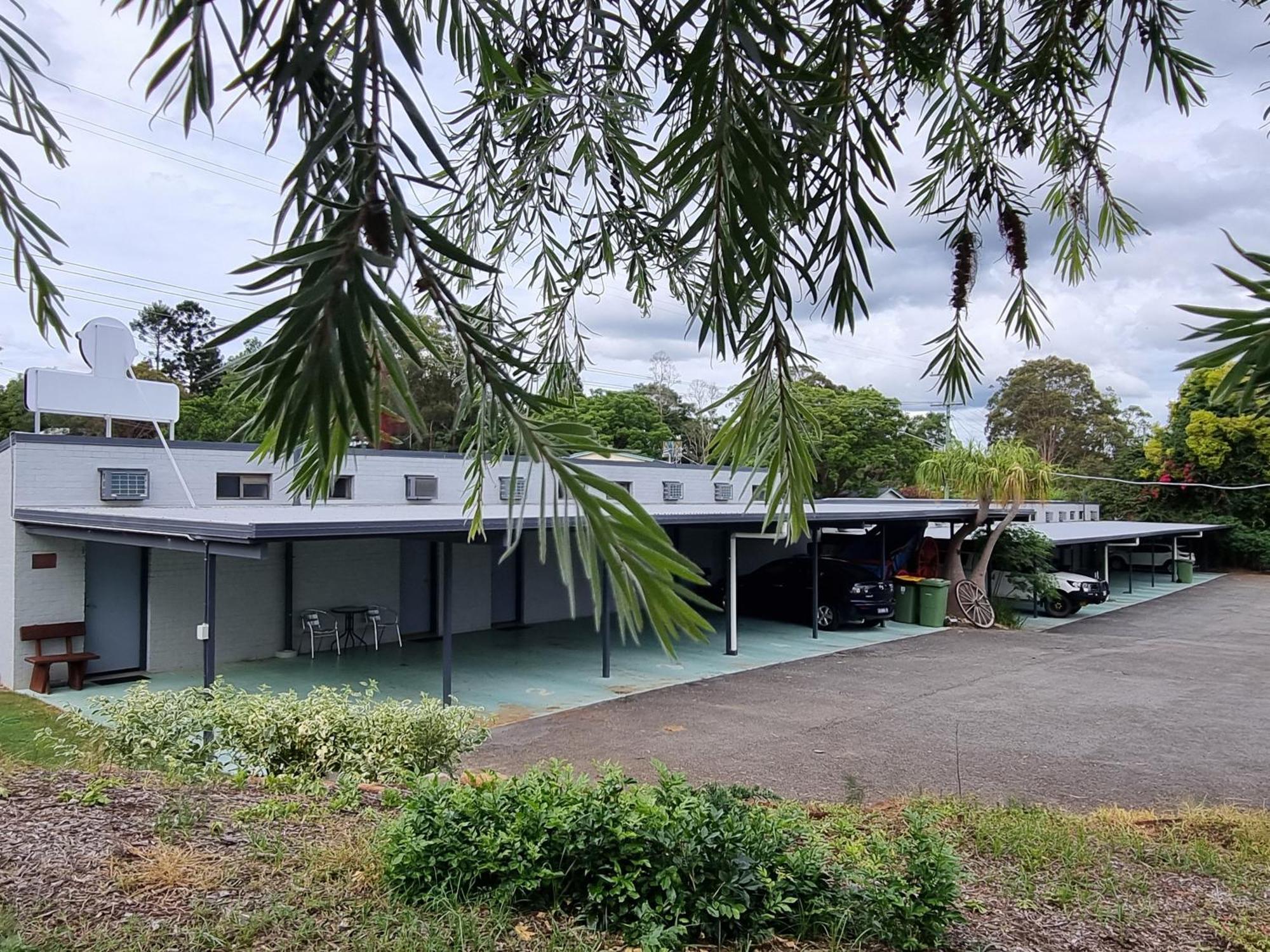 Y Motels Yarraman Exterior foto